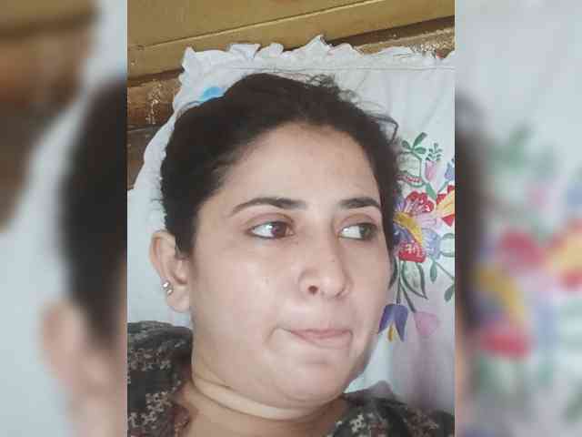 Khadija3 webcam