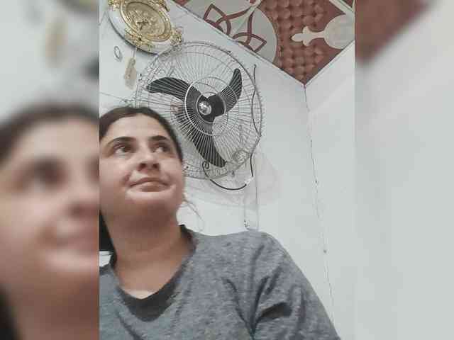Khadija3 webcam