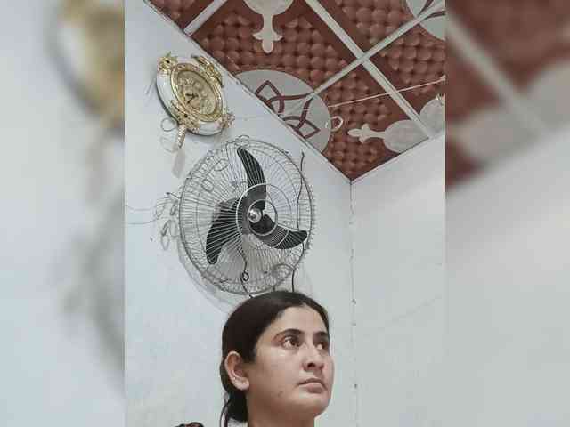 Khadija3 webcam
