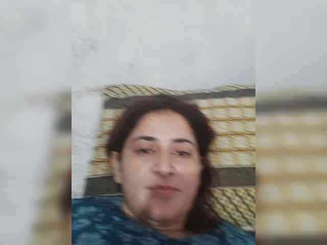 Khadija3 webcam