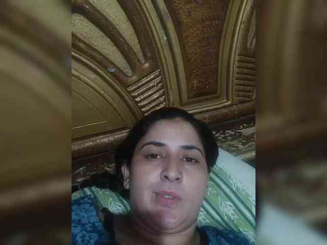 Khadija3 webcam