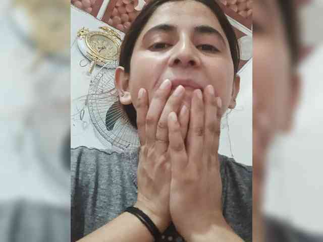 Khadija3 webcam