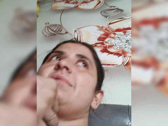 Khadija3 webcam