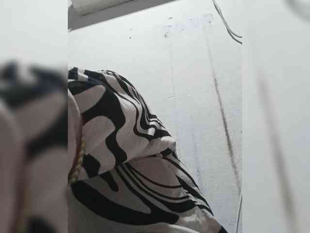 Khadija3 webcam