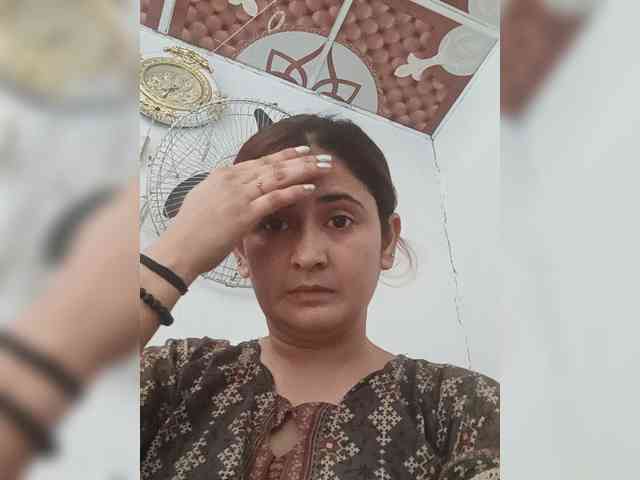 Khadija3 webcam