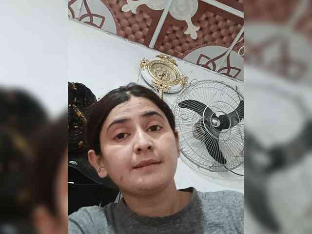 Khadija3 webcam
