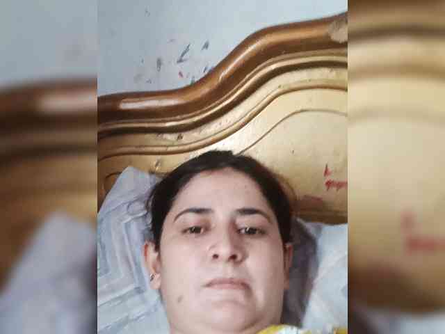 Khadija3 webcam