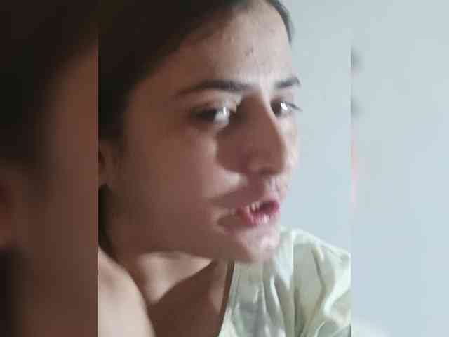 Model: Khadija3
