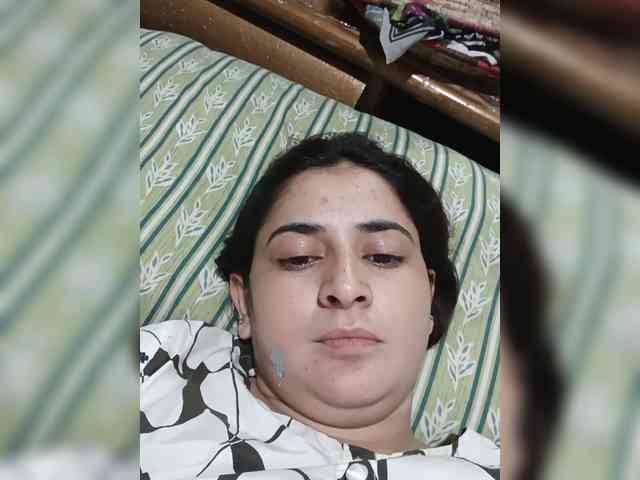 Khadija3 webcam