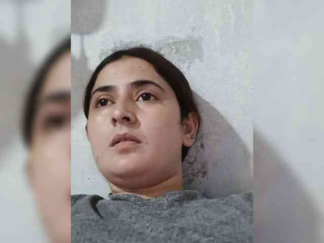 Khadija3 webcam