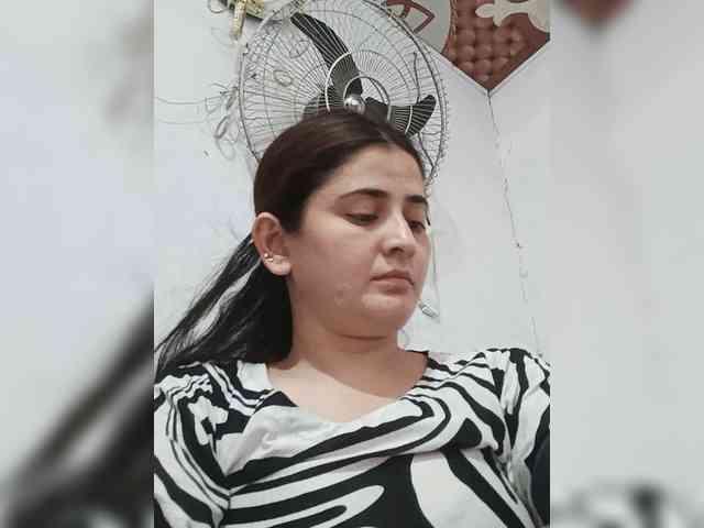 Khadija3 webcam