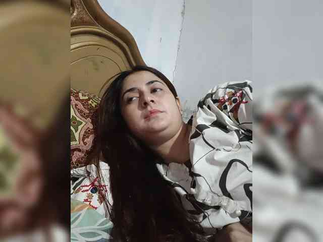 Khadija3 webcam