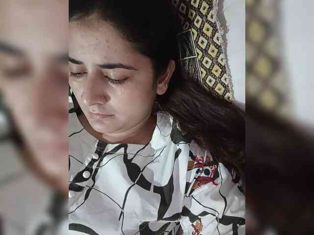 Model: Khadija3
