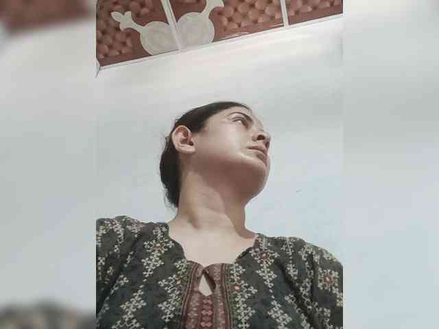 Model: Khadija3