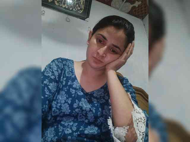 Khadija3 webcam