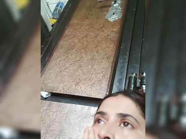 Khadija3 webcam