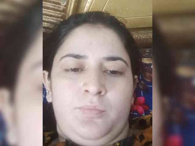 Khadija3 webcam