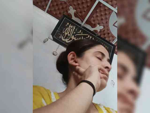 Modèle: Khadija3