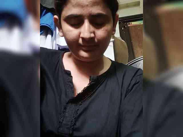 Khadija3 webcam