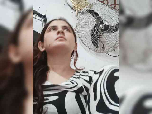 Khadija3 webcam