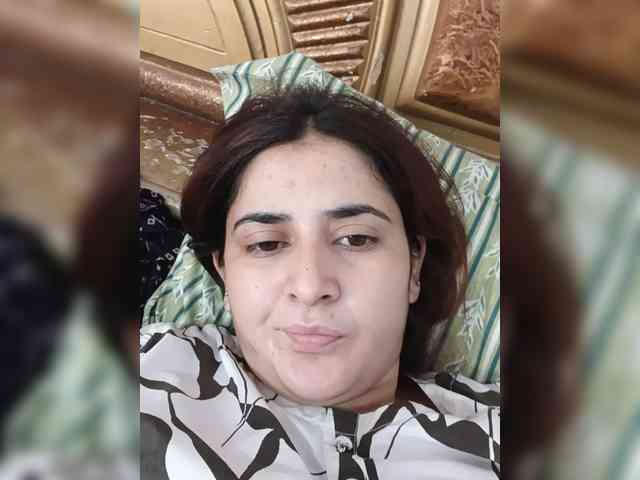 Khadija3 webcam