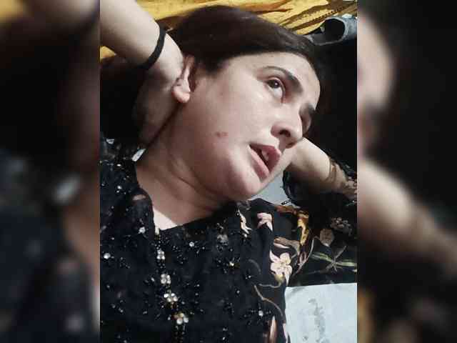 Khadija3 webcam