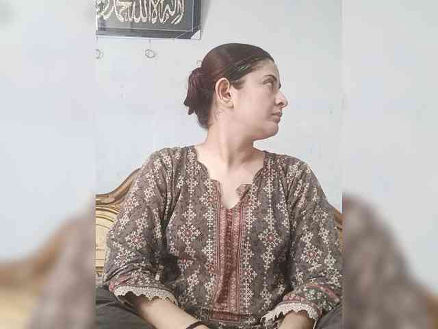 Khadija3 webcam