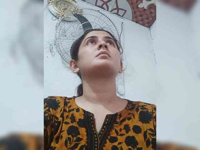 Khadija3 webcam