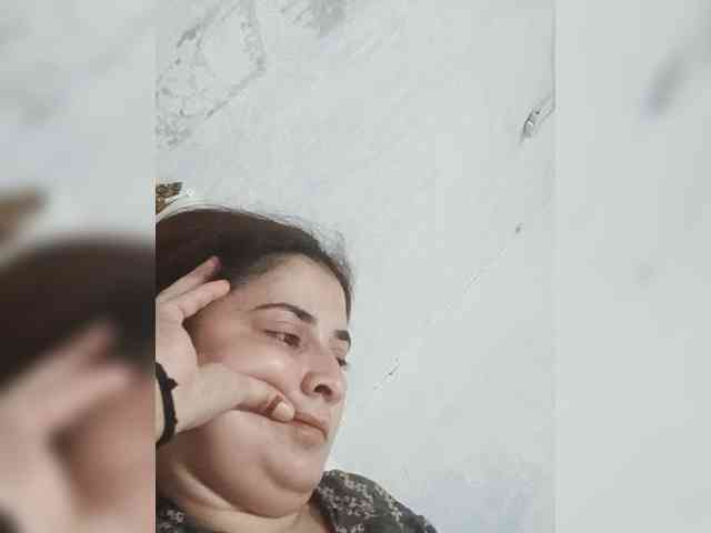 Khadija3 webcam