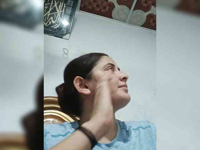Khadija3 webcam
