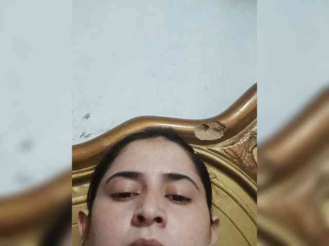 Khadija3 webcam