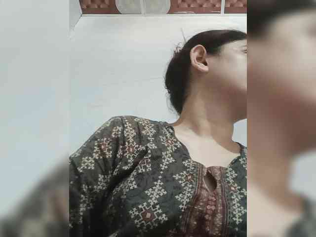 Model: Khadija3