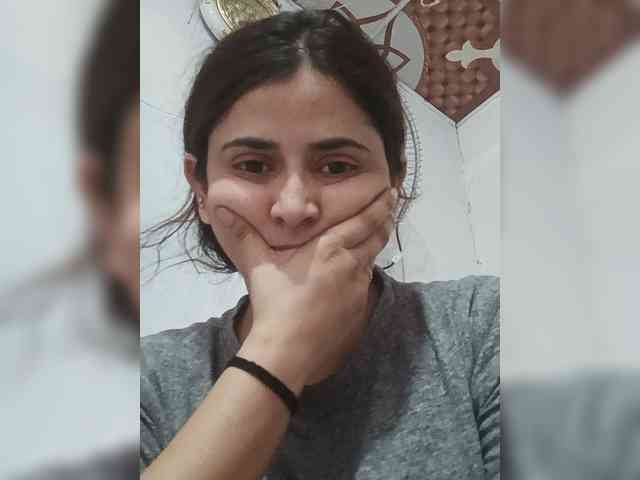 Khadija3 webcam