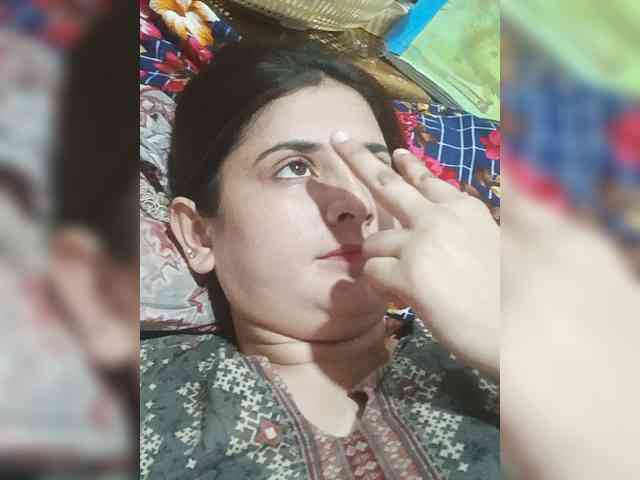 Khadija3 webcam