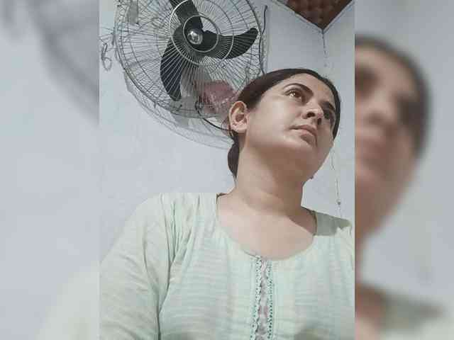Model: Khadija3
