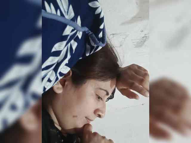 Khadija3 webcam