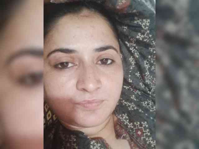 Khadija3 webcam