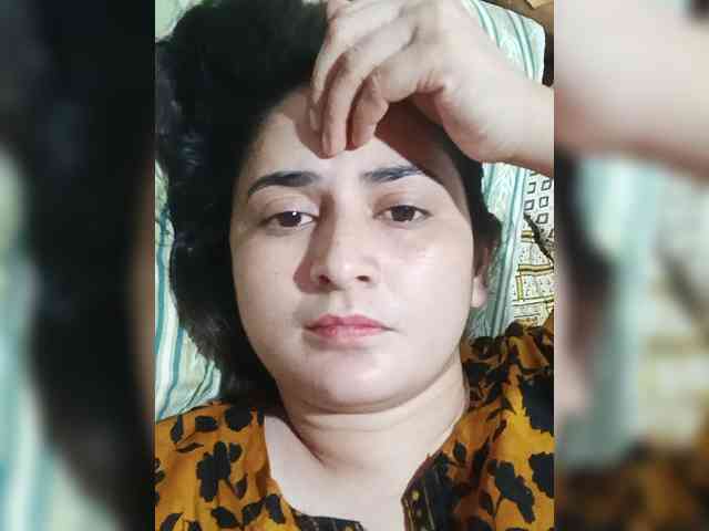Modèle: Khadija3