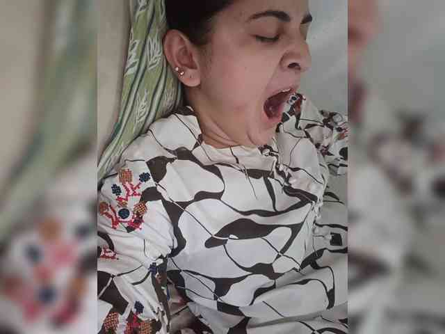 Khadija3 webcam