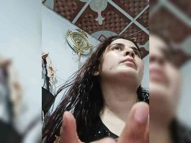 Khadija3 webcam