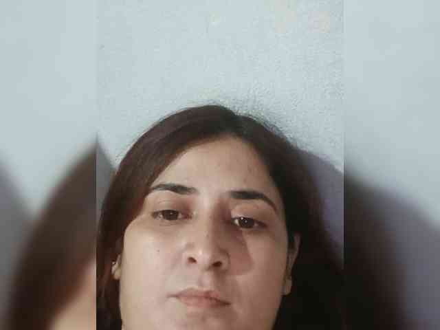 Model: Khadija3