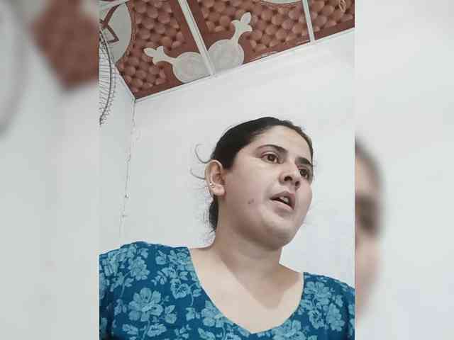 sex cam online Khadija3