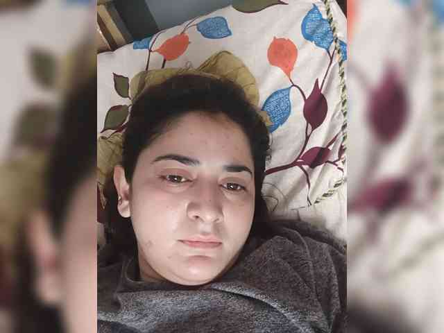 Khadija3 webcam