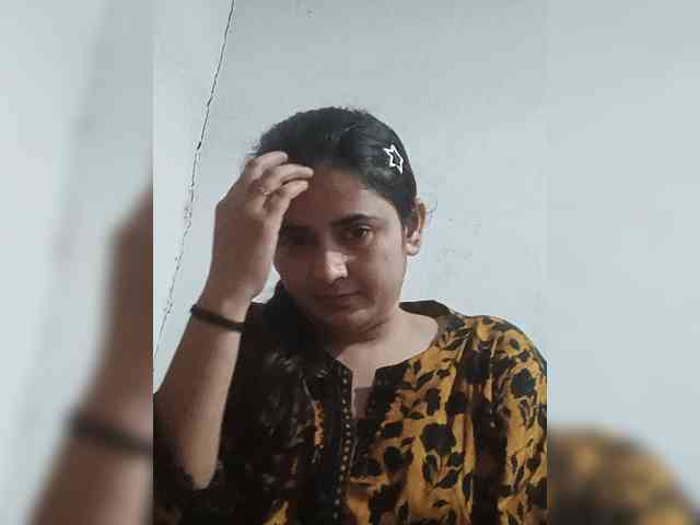 Khadija3 webcam