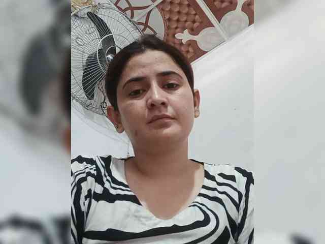 Khadija3 webcam