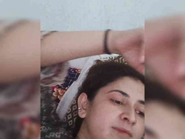 Model: Khadija3