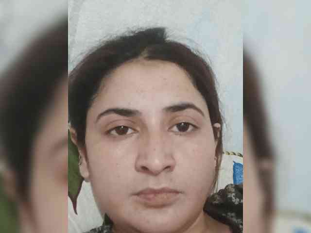 Khadija3 webcam