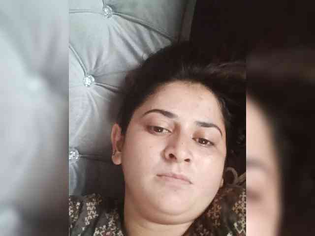 Khadija3 webcam