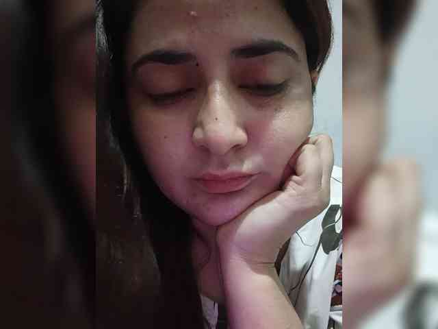 Khadija3 webcam