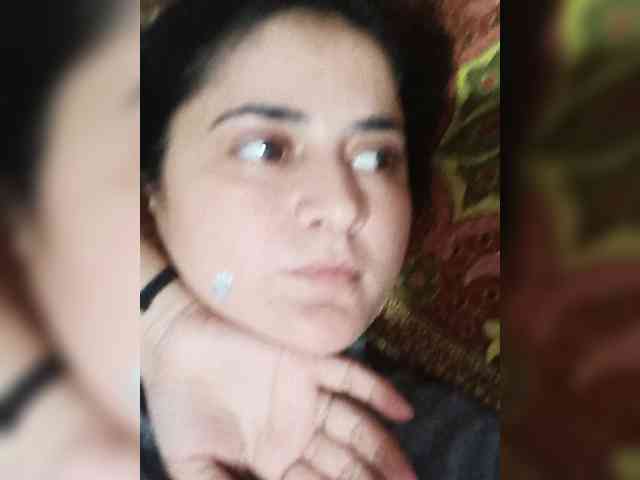 Khadija3 webcam
